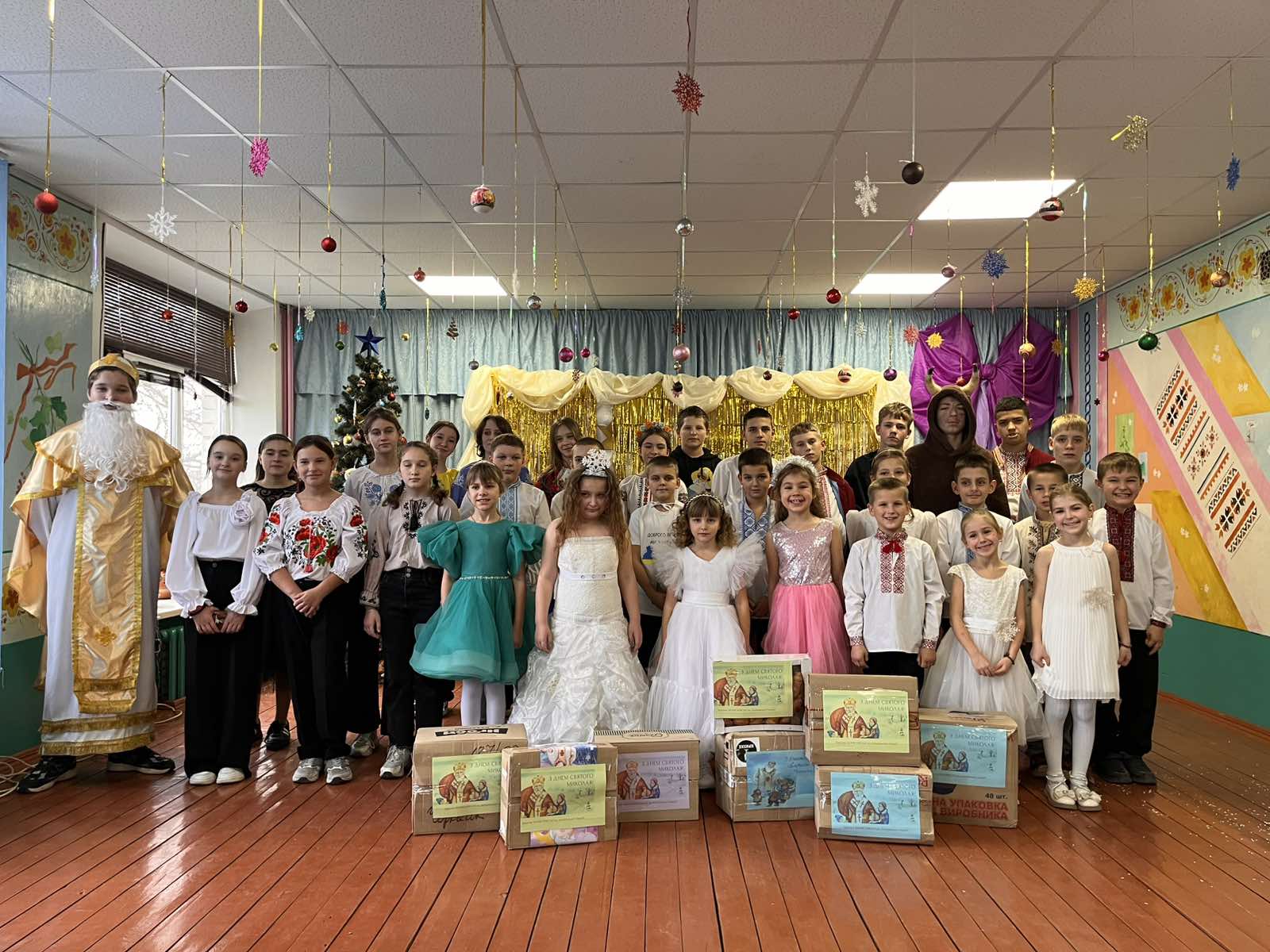 Головне фото Антипівської гімназії